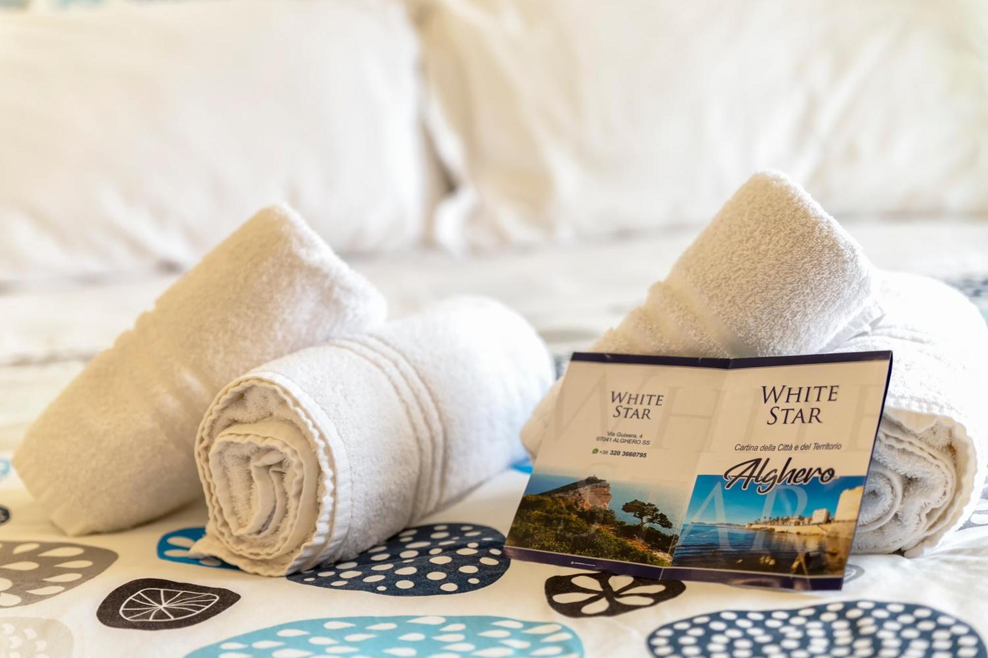 White Star Rooms Accomodation Fast Check-In Alghero Exterior foto