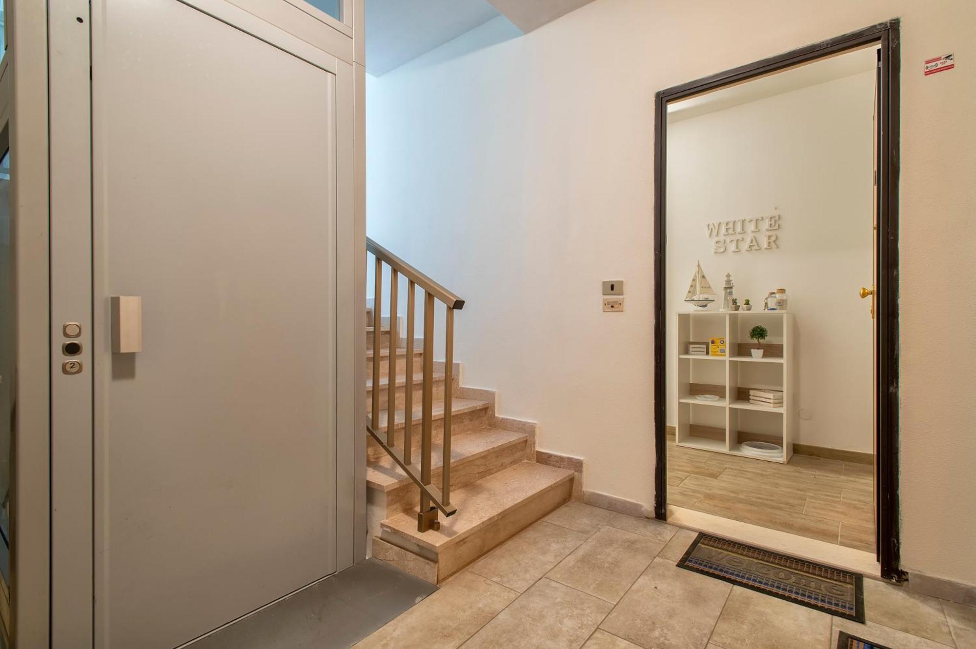 White Star Rooms Accomodation Fast Check-In Alghero Exterior foto