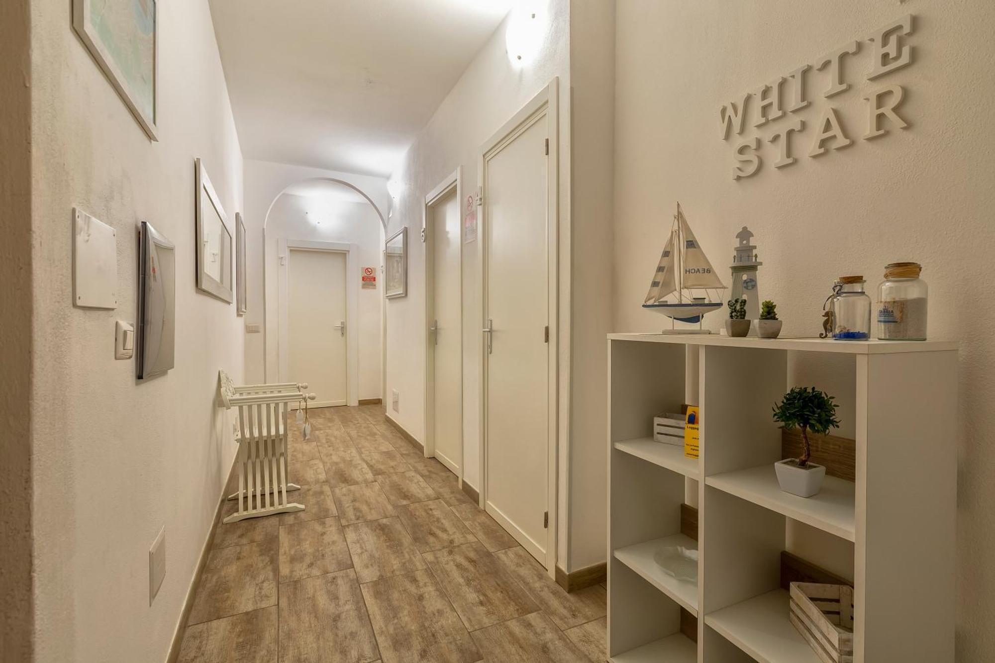 White Star Rooms Accomodation Fast Check-In Alghero Exterior foto