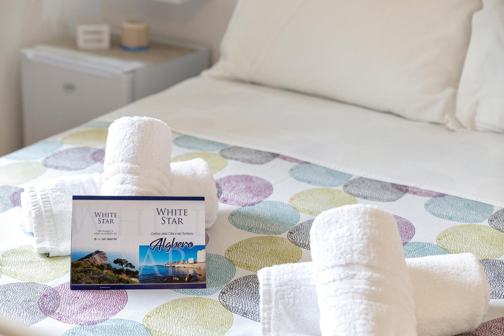 White Star Rooms Accomodation Fast Check-In Alghero Exterior foto