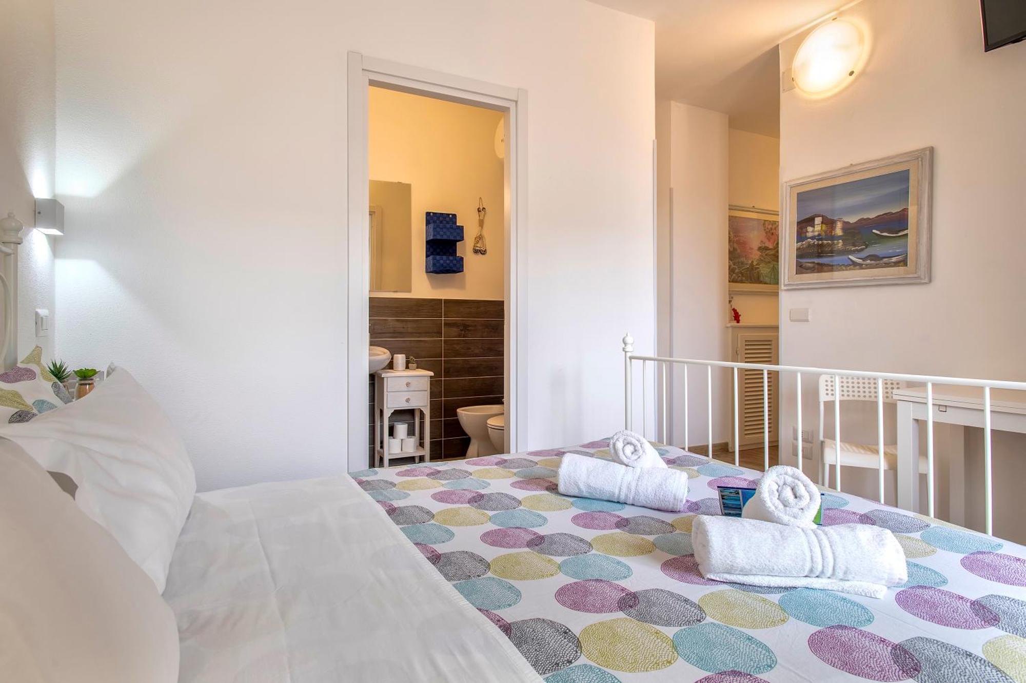 White Star Rooms Accomodation Fast Check-In Alghero Exterior foto