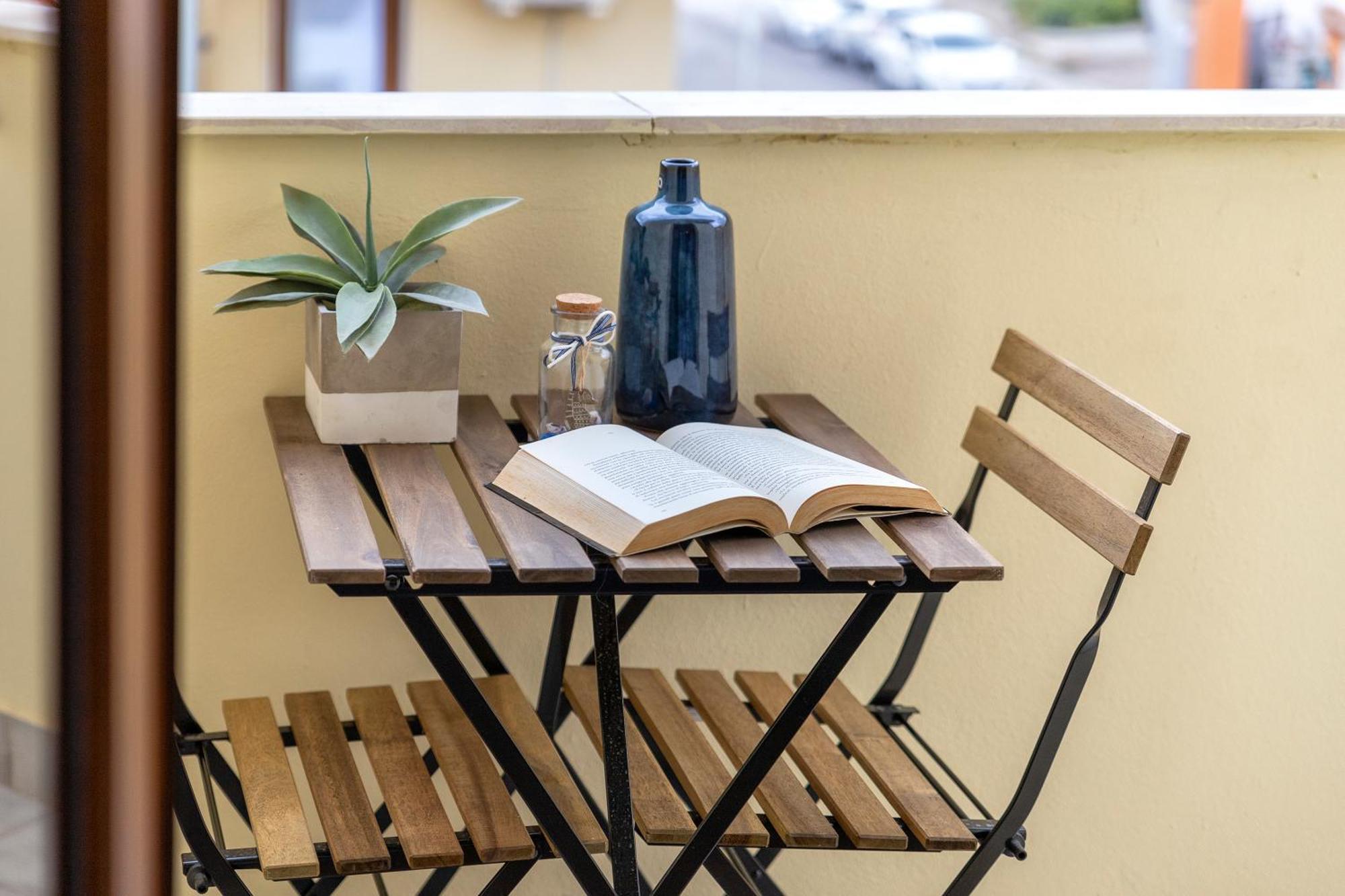 White Star Rooms Accomodation Fast Check-In Alghero Exterior foto