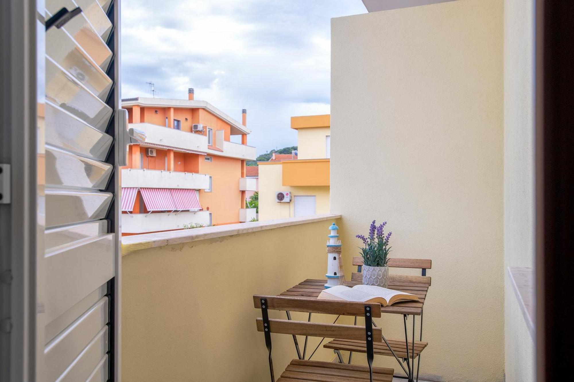 White Star Rooms Accomodation Fast Check-In Alghero Exterior foto