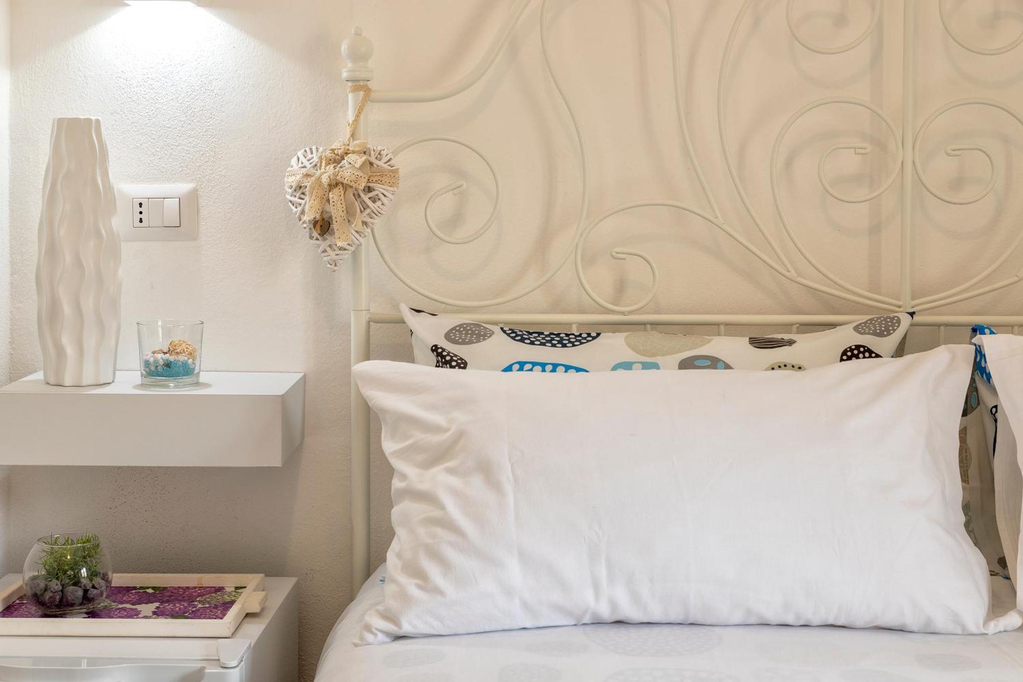 White Star Rooms Accomodation Fast Check-In Alghero Exterior foto