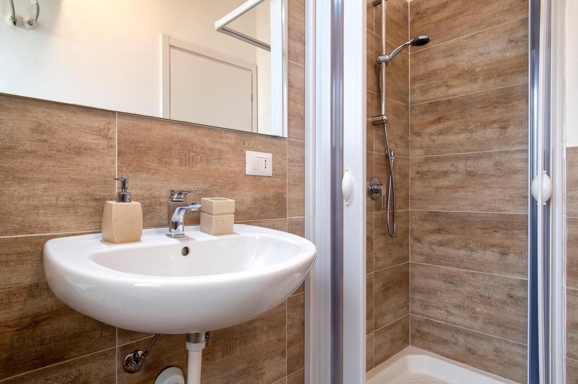 White Star Rooms Accomodation Fast Check-In Alghero Exterior foto